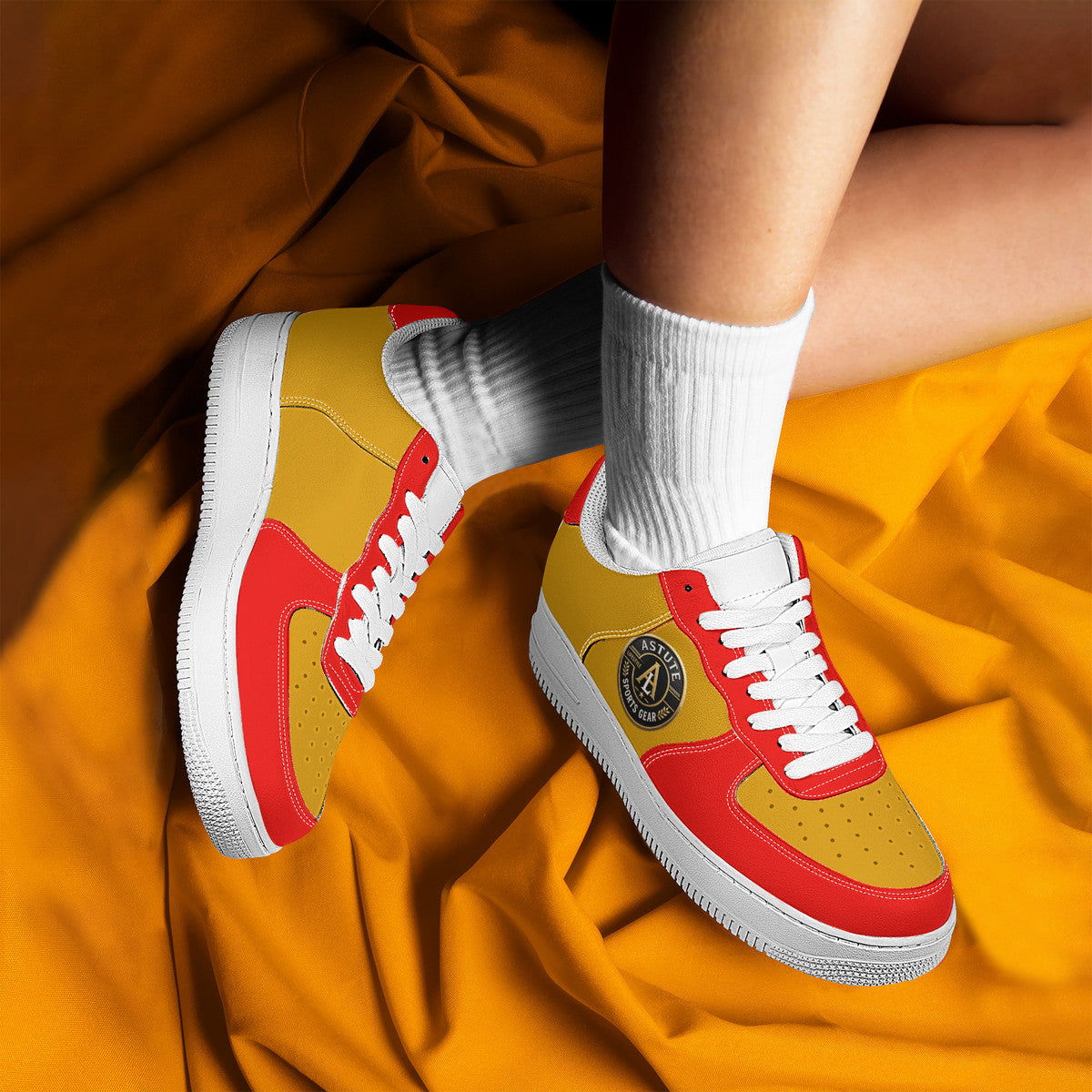 HEY HEY Low Top Unisex Sneaker