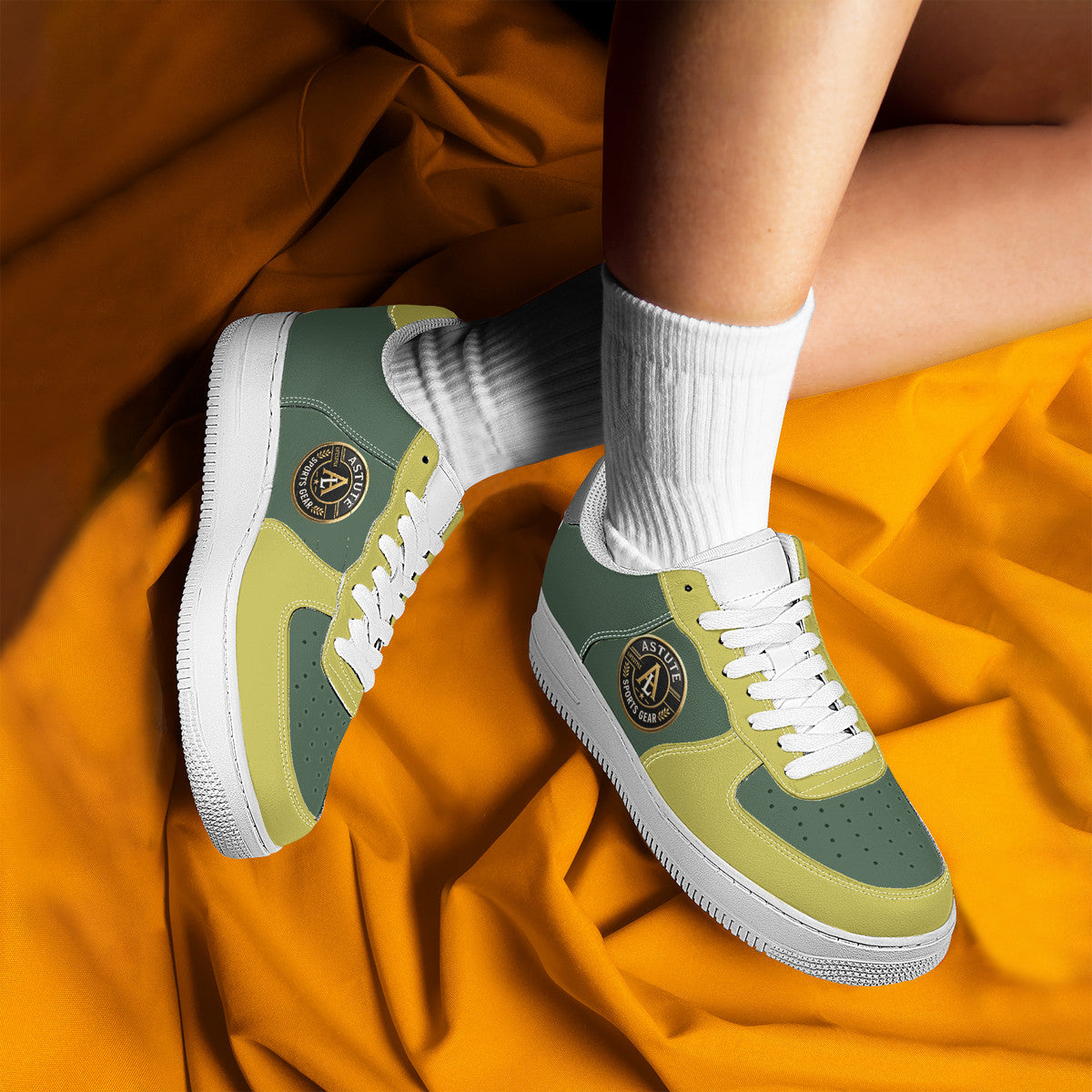 GO PACK GO Low Top Unisex Sneaker