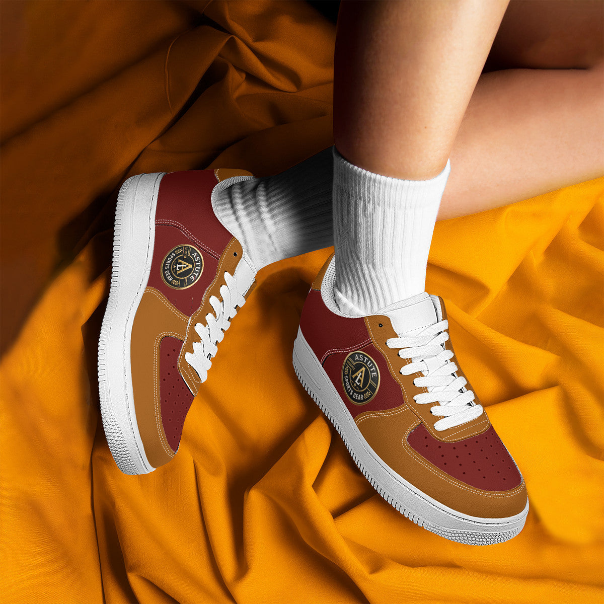 BANG BANG Low Top Unisex Sneaker