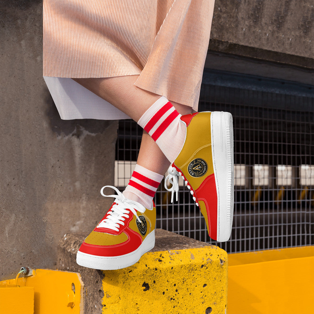HEY HEY Low Top Unisex Sneaker